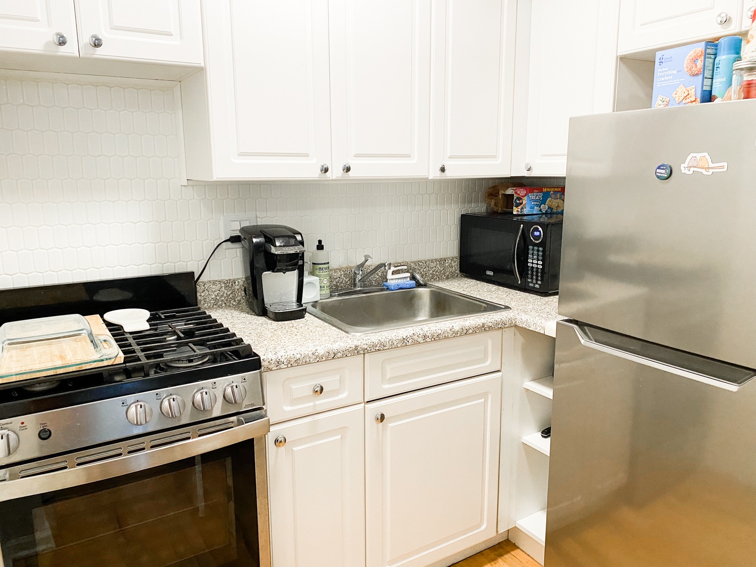 959 W. Webster 959 W. Webster, Chicago, IL 60614 - Leasing by Cross Street